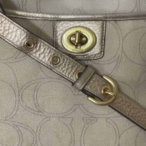 Coach canvas bag EUC - Picture 2 of 8